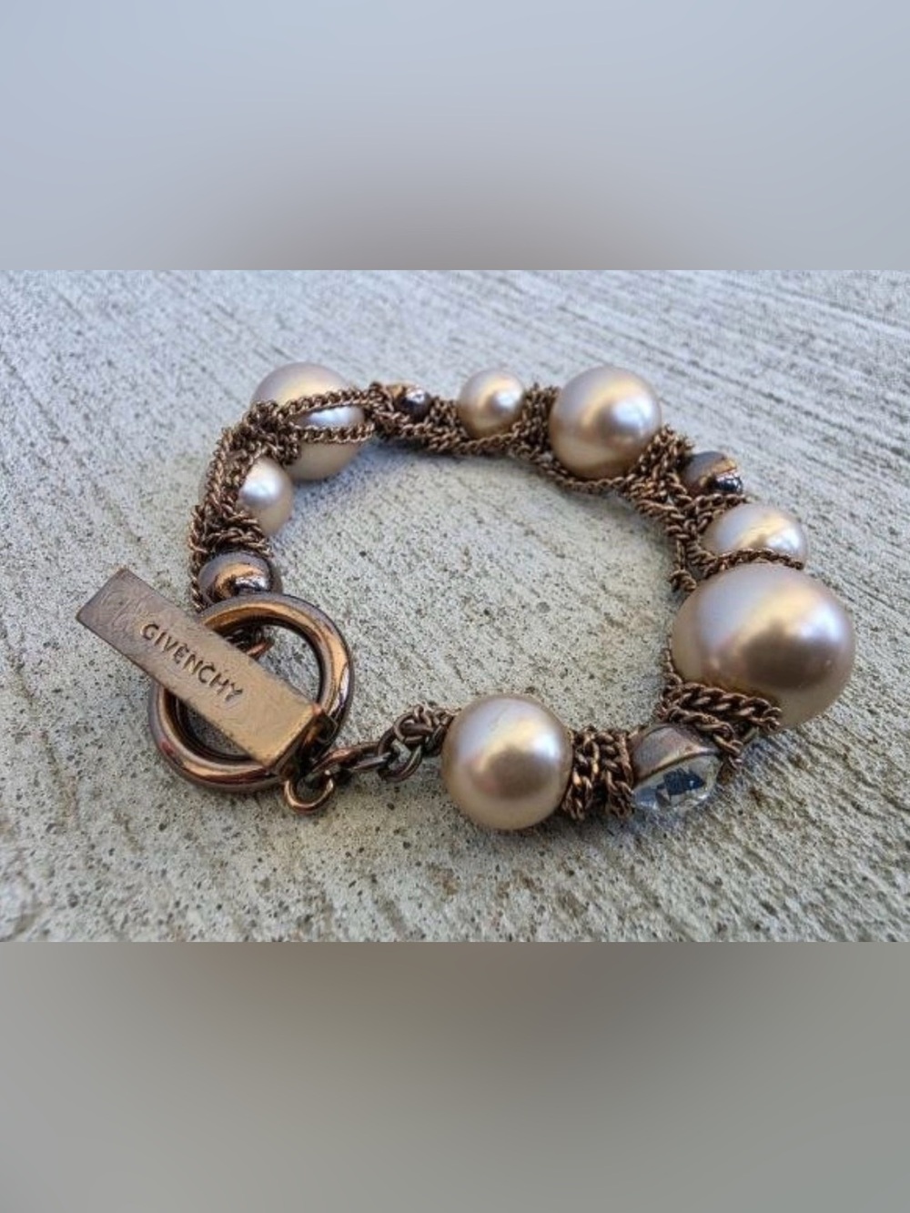 Givenchy Pearl Chain Bracelet Gold Tone Crystal Charm 7.5” Toggle Clasp